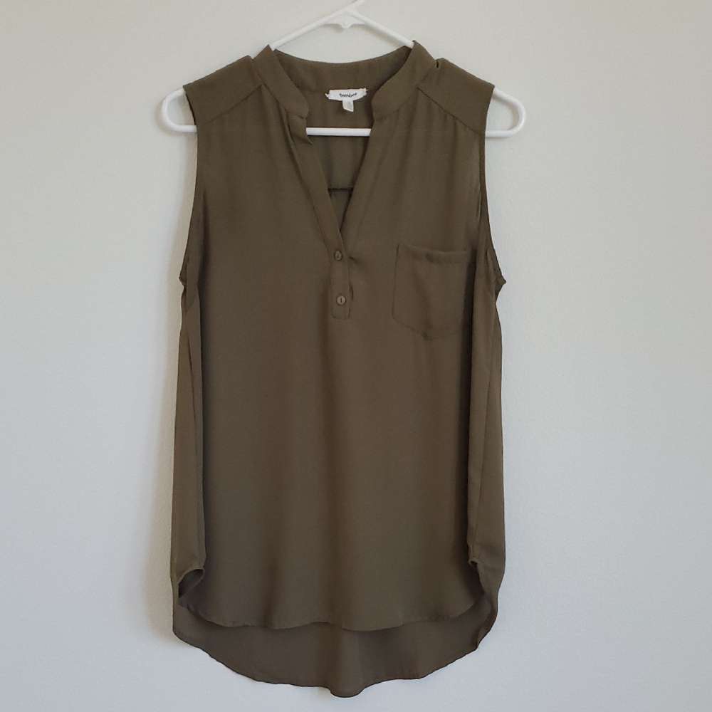 TeenBell Green Sleeveless Mandarin Collar Blouse